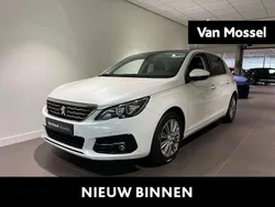 Wit Gebruikt 2018 Peugeot 308 Allure Hatchback | € 14.435 (Iets duurder)
