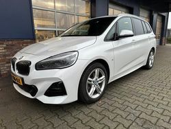 Wit Gebruikt 2019 BMW 218 M Sport MPV | € 20.950 (Eerlijke prijs)