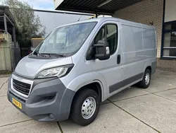 Grijs Gebruikt 2017 Peugeot Boxer Van | € 9.450 (Super prijs)