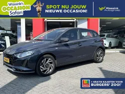 Grijs Gebruikt 2024 Hyundai i20 Comfort Hatchback | € 19.435 (Eerlijke prijs)