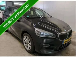 Zwart, metallic lak Gebruikt 2020 BMW 218 Gran Tourer Executive MPV | € 21.990