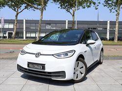 Wit, metallic lak Gebruikt 2021 VW ID.3 Pro Hatchback | € 20.990