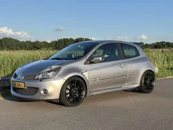 Grijs Gebruikt 2006 Renault Clio R.S. R.S. Hatchback | € 8.499 (Eerlijke prijs)