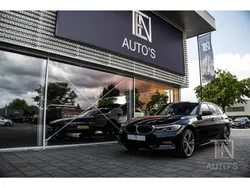 Zwart Gebruikt 2022 BMW 320 M Sport Stationwagen | € 36.510 (Eerlijke prijs)