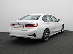 Wit Gebruikt 2020 BMW 330 Executive Sedan | € 34.695 (Eerlijke prijs)