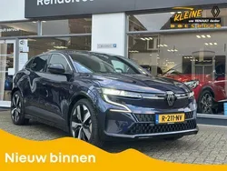 Blauw Gebruikt 2022 Renault Mégane Techno Hatchback | € 28.950 (Eerlijke prijs)