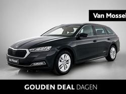 Zwart Gebruikt 2021 Skoda Octavia Ambition Stationwagen | € 21.900 (Iets duurder)