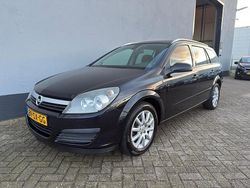 Zwart Gebruikt 2006 Opel Astra Cosmo Stationwagen | € 699 (Eerlijke prijs)