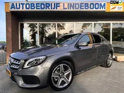 Grijs Gebruikt 2018 Mercedes GLA180 Business SUV | € 22.950 (Eerlijke prijs)