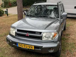 Grijs Gebruikt 2004 Mitsubishi Pajero SUV | € 3.950