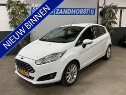 Wit Gebruikt 2015 Ford Fiesta Titanium Hatchback | € 6.995 (Eerlijke prijs)
