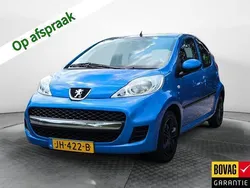 Blauw, metallic lak Gebruikt 2009 Peugeot 107 Hatchback | € 3.900 (Iets duurder)