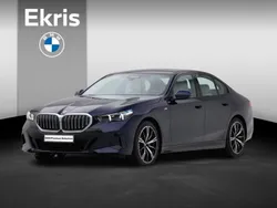 Blauw Gebruikt 2023 BMW 520 Comfort Edition Sedan | € 62.950