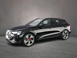 Zwart Gebruikt 2025 Audi Q8 e-tron Design SUV | € 82.900