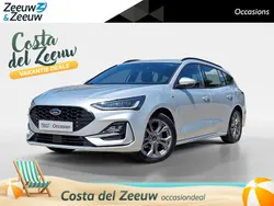 Moondust silver Gebruikt 2023 Ford Focus Titanium Stationwagen | € 26.440