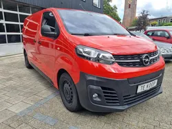 Rood Gebruikt 2021 Opel Vivaro-e Combi Van | € 14.950