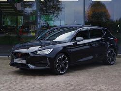 Zwart Gebruikt 2022 Cupra Leon VZ Hatchback | € 24.900 (Goede deal)