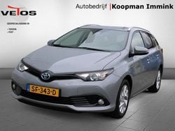 Grijs Gebruikt 2018 Toyota Auris Touring Sports Stationwagen | € 17.950 (Iets duurder)