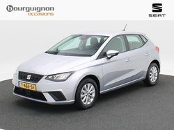 Grijs Gebruikt 2023 Seat Ibiza Style Hatchback | € 16.850 (Eerlijke prijs)