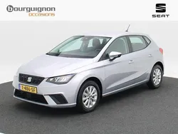 Grijs Gebruikt 2023 Seat Ibiza Style Hatchback | € 17.450 (Eerlijke prijs)