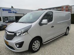 Grijs Gebruikt 2016 Opel Vivaro Sport Van | € 9.950 (Goede deal)