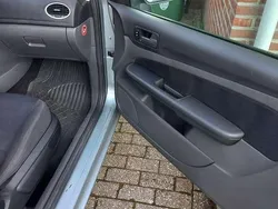 Gebruikt 2005 Ford Focus Trend Sedan | € 1.050 (Eerlijke prijs)