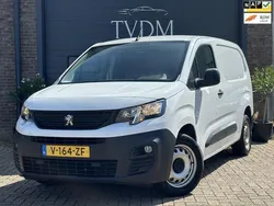 Wit Gebruikt 2019 Peugeot Partner Premium MPV | € 10.495 (Eerlijke prijs)