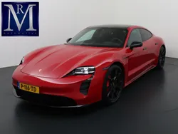 Rood Gebruikt 2022 Porsche Taycan GTS Sedan | € 75.899 (Eerlijke prijs)