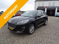 Zwart Gebruikt 2022 Ford Kuga Vignale SUV | € 29.950 (Eerlijke prijs)