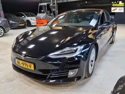 Zwart Gebruikt 2017 Tesla Model S Sedan | € 20.944 (Eerlijke prijs)