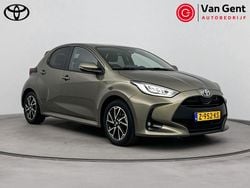 Groen Gebruikt 2023 Toyota Yaris Hybrid Hatchback | € 23.499 (Eerlijke prijs)
