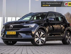 Zwart Gebruikt 2022 Volvo XC40 Core SUV | € 27.345 (Super prijs)
