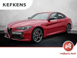 Rood Nieuw 2025 Alfa Romeo Giulia Veloce Sedan | € 71.925 (Goede deal)