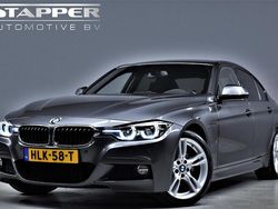Grijs Gebruikt 2017 BMW 330e M Sport Sedan | € 22.495 (Eerlijke prijs)