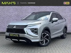 Grijs, metallic lak Gebruikt 2022 Mitsubishi Eclipse Cross Instyle SUV | € 25.899 (Goede deal)
