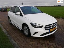Wit Gebruikt 2022 Mercedes 200 MPV | € 9.999 (Super prijs)