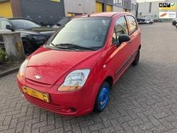 Rood Gebruikt 2010 Chevrolet Matiz Hatchback | € 250