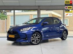 Blauw Gebruikt 2022 Toyota Yaris Hybrid Hatchback | € 19.450 (Goede deal)