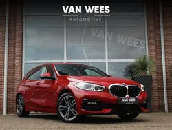 Rood Gebruikt 2020 BMW 118 Executive Hatchback | € 21.500 (Eerlijke prijs)