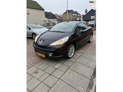 Zwart Gebruikt 2008 Peugeot 207 CC Roland Garros Cabriolet | € 2.350 (Eerlijke prijs)