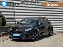 Zwart Gebruikt 2024 Toyota Yaris Style Hatchback | € 23.950 (Goede deal)