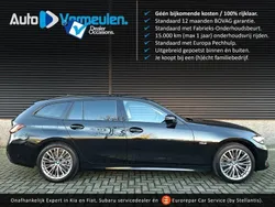 Zwart Gebruikt 2022 BMW 320 Sport Line Stationwagen | € 33.900 (Goede deal)