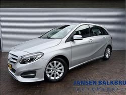 Grijs Gebruikt 2016 Mercedes B180 Prestige MPV | € 15.985 (Goede deal)