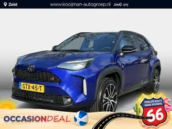 Juniper blue metallic / zwart dak (209) (donker blauw) Gebruikt 2024 Toyota Yaris Cross Sport SUV | € 41.900