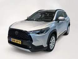 Grijs, metallic lak Gebruikt 2024 Toyota Corolla Cross Active SUV | € 34.950 (Eerlijke prijs)