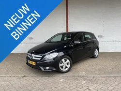 Zwart Gebruikt 2012 Mercedes B180 MPV | € 6.950 (Goede deal)