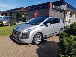 Grijs, metallic lak Gebruikt 2012 Peugeot 3008 Allure MPV | € 2.950