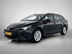 Zwart Gebruikt 2024 Toyota Corolla Active Stationwagen | € 29.300 (Iets duurder)