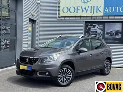 Grijs Gebruikt 2017 Peugeot 2008 Active SUV | € 8.495 (Goede deal)