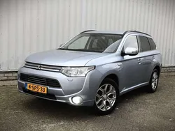 Blauw Gebruikt 2013 Mitsubishi Outlander P-HEV Instyle SUV | € 8.490 (Goede deal)